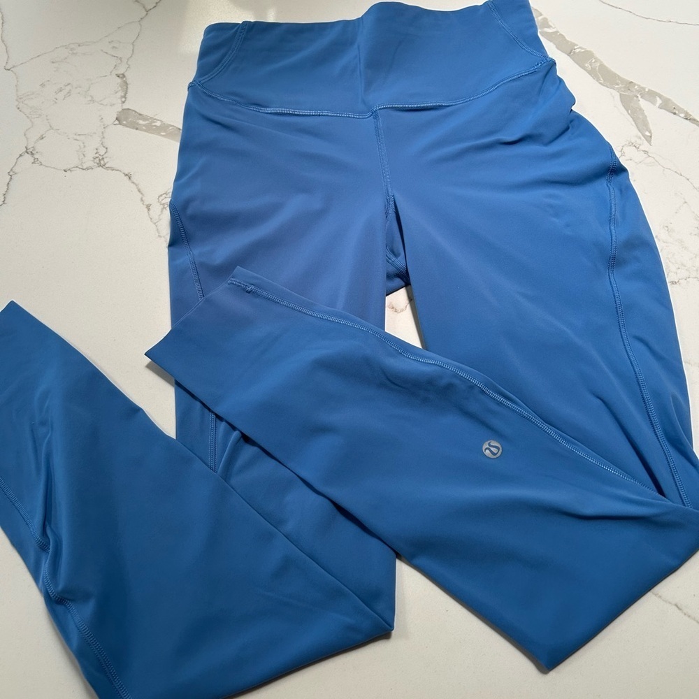 Lululemon High-Waisted Leggings Size 6
